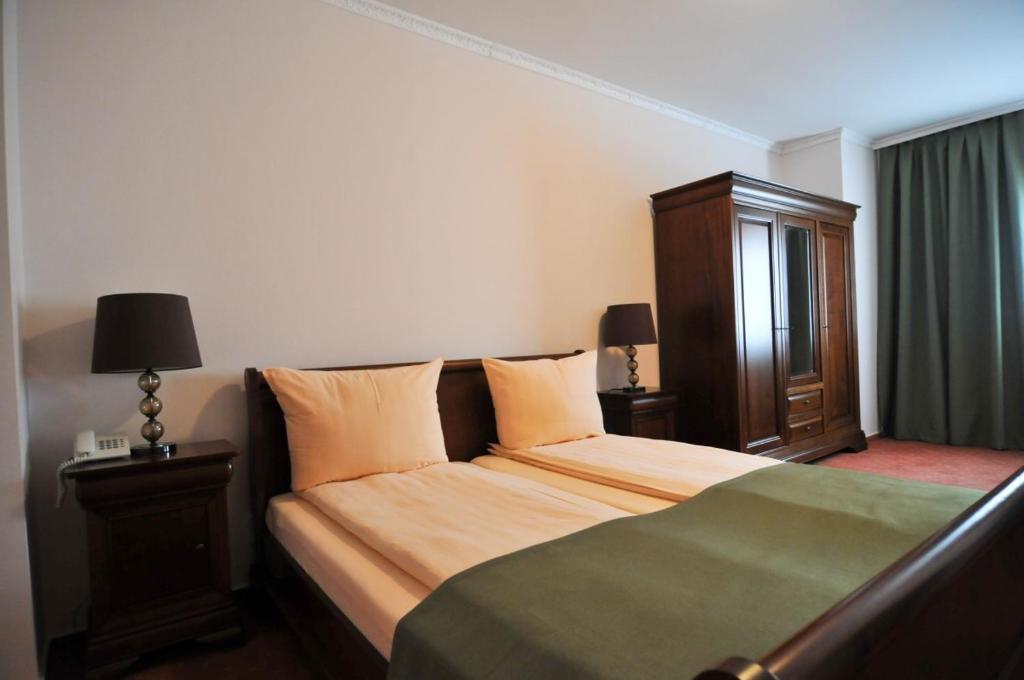 Hotel Tex Club Botoşani Habitación foto