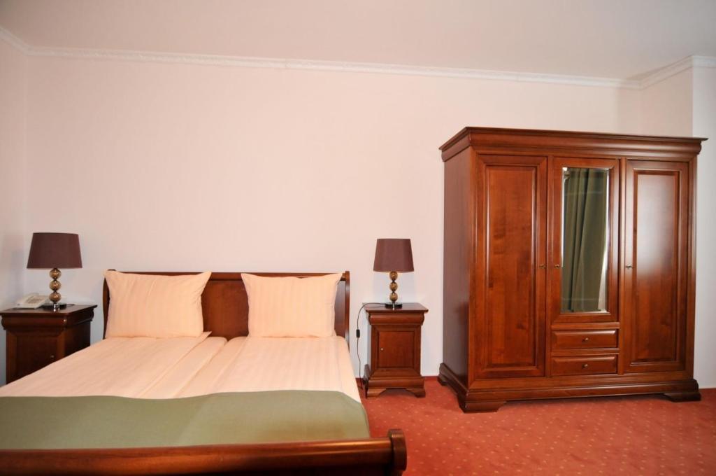Hotel Tex Club Botoşani Habitación foto