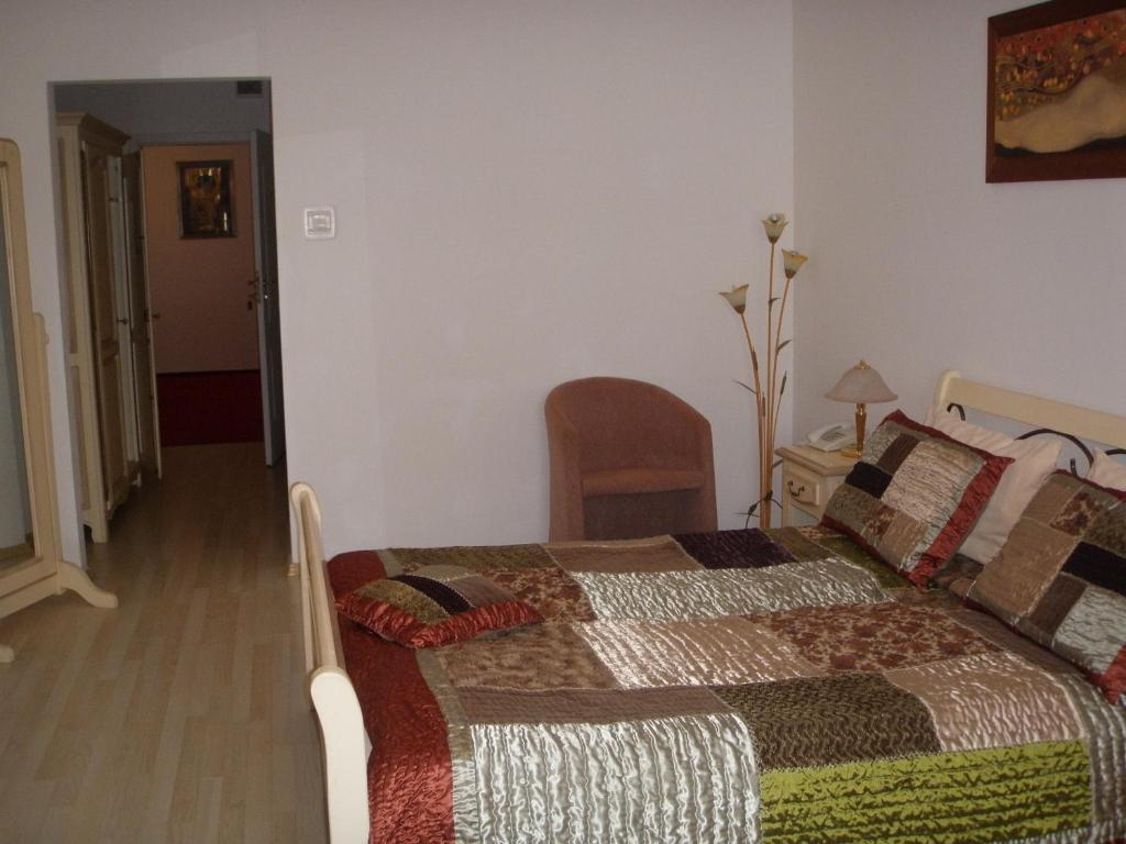 Hotel Tex Club Botoşani Habitación foto