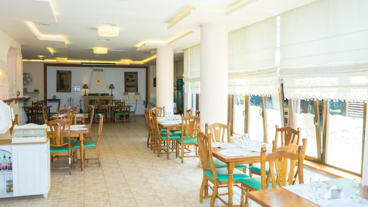 Hotel Tex Club Botoşani Exterior foto