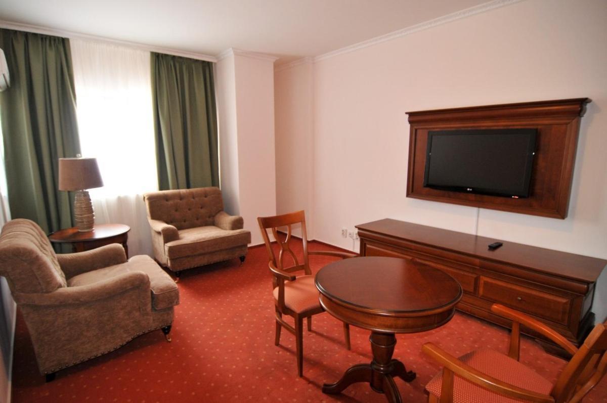Hotel Tex Club Botoşani Habitación foto